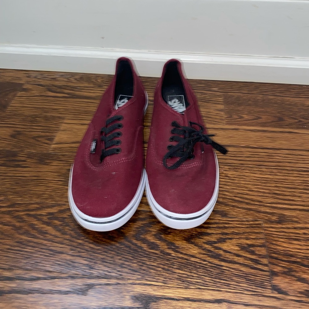 Vans - Picture 2 of 3